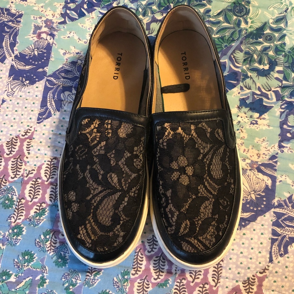 Torrid Size 9.5W Slip-On Sneakers